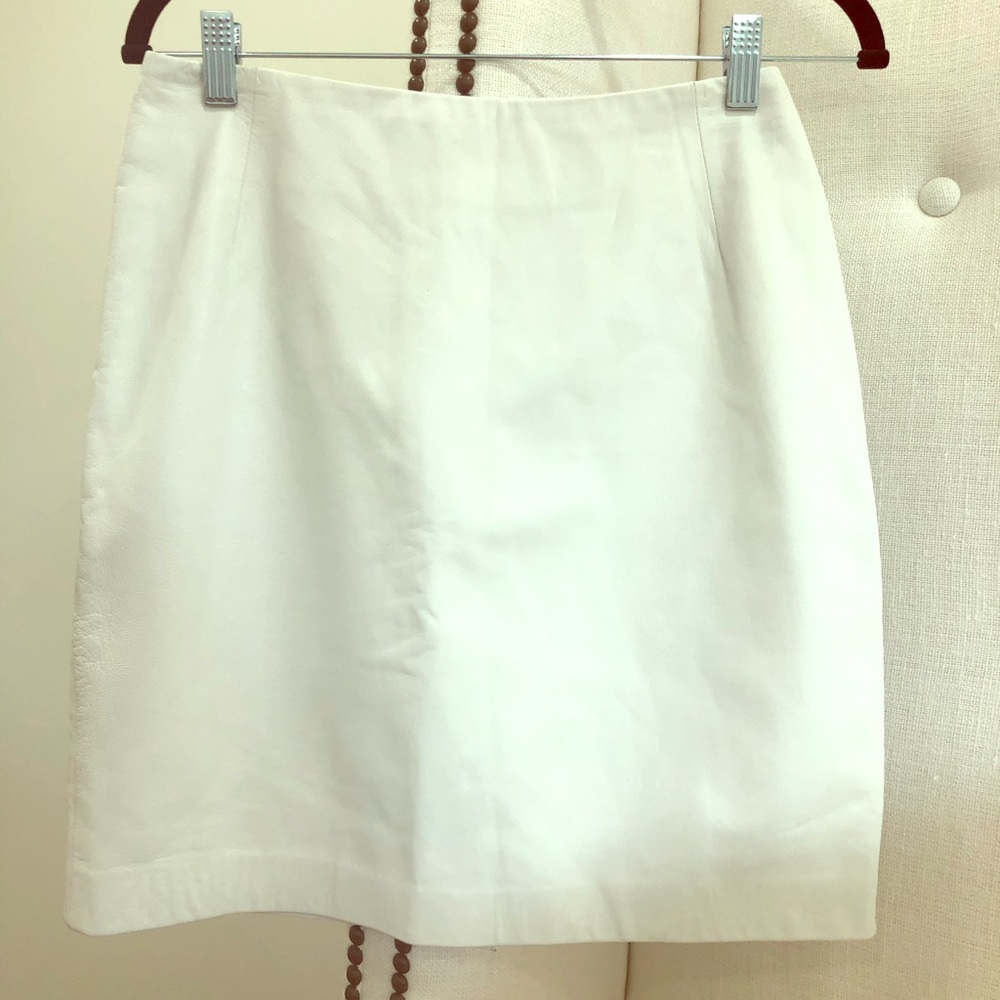 White real leather Donna Karan skirt size 6